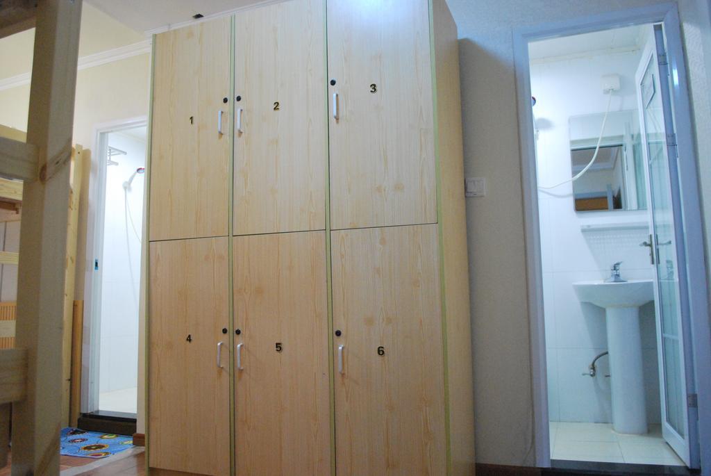Beijing Sunrise Hostel Gulou Branch Экстерьер фото
