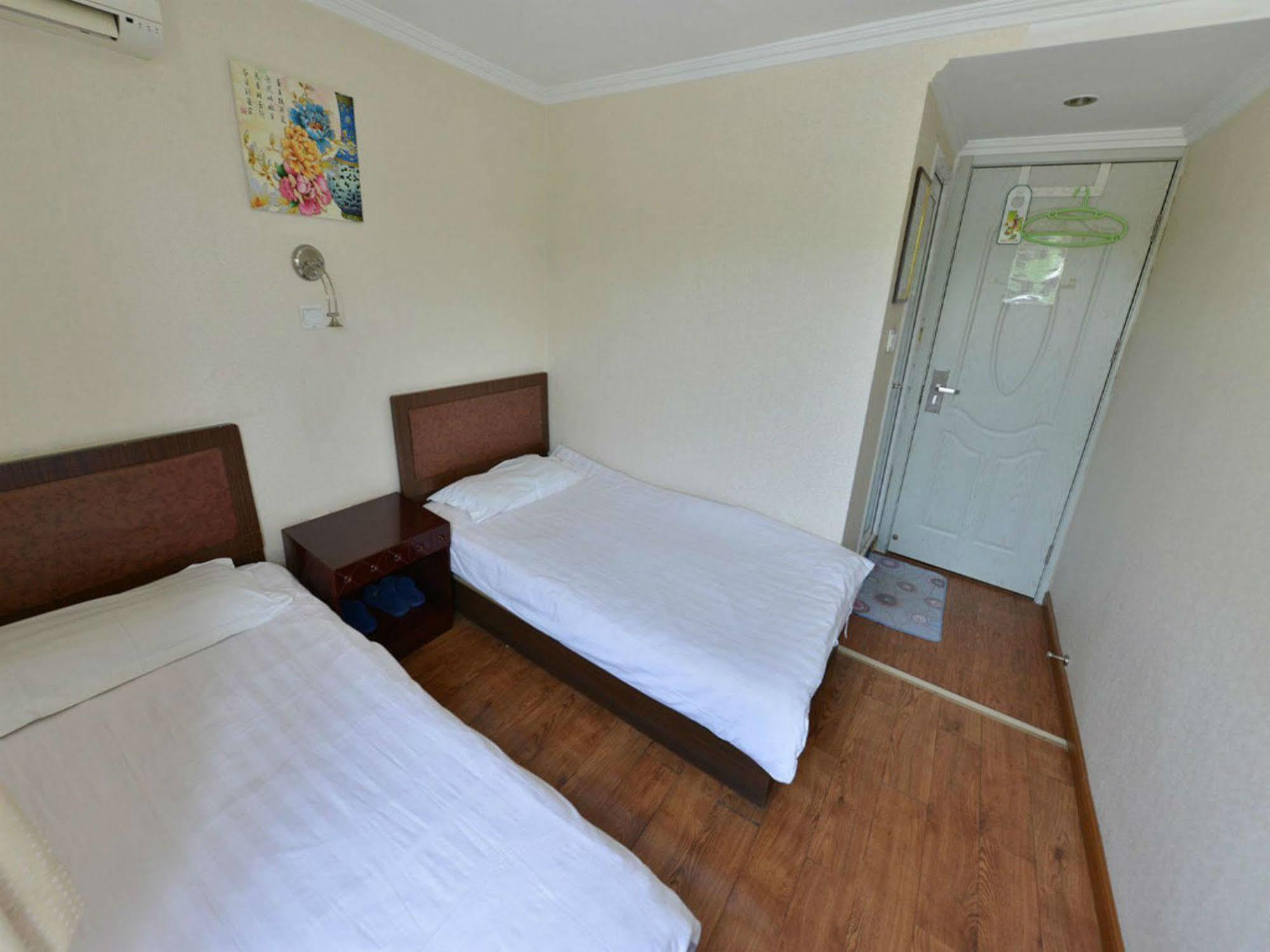 Beijing Sunrise Hostel Gulou Branch Экстерьер фото