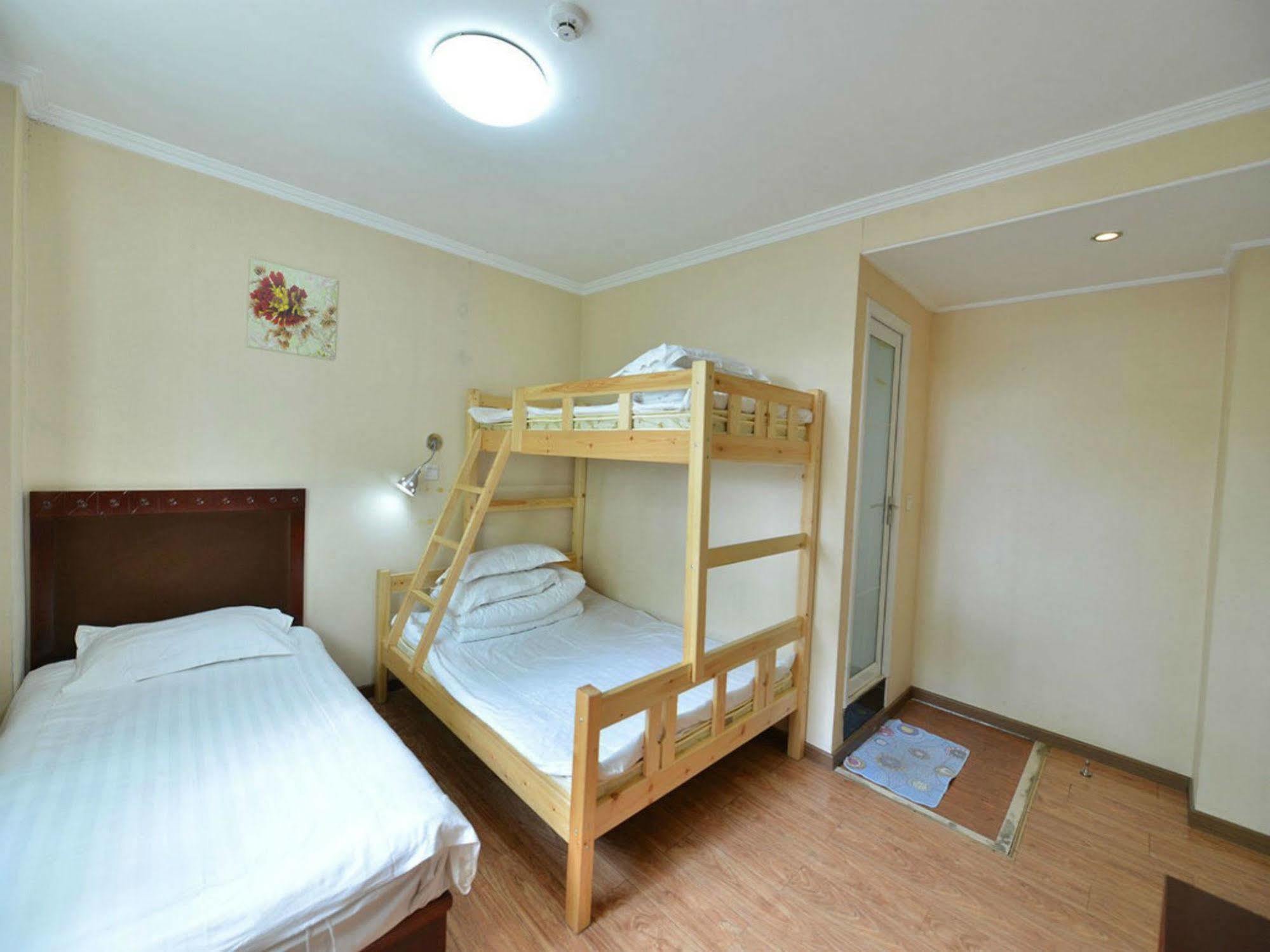 Beijing Sunrise Hostel Gulou Branch Экстерьер фото